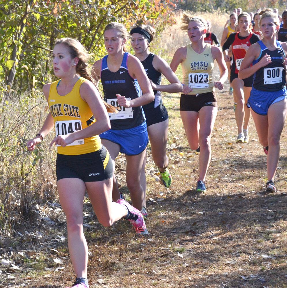 Cross+country+competes+at+Briar+Cliff+Invite