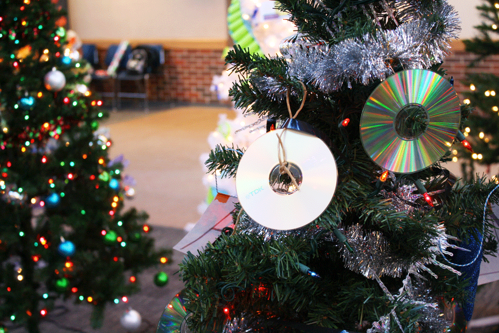 Festival+of+Trees+brightens+the+Student+Center+with+holiday+cheer
