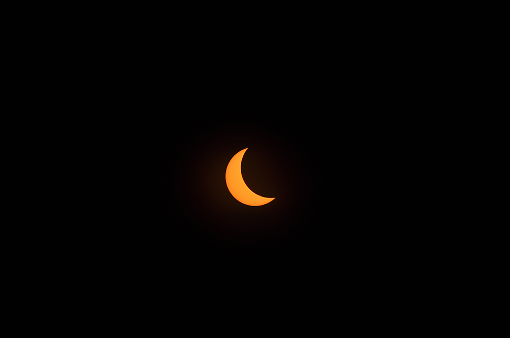 Wayne+State+College+held+an+eclipse+viewing+party+in+the+Willow+Bowl+on+the+first+day+of+classes.+