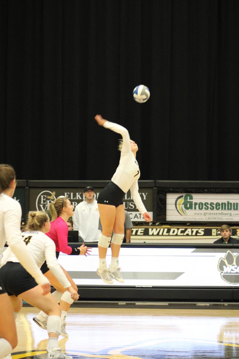 WSC+Volleyball+wins+against+Augustana+%28October+28%29