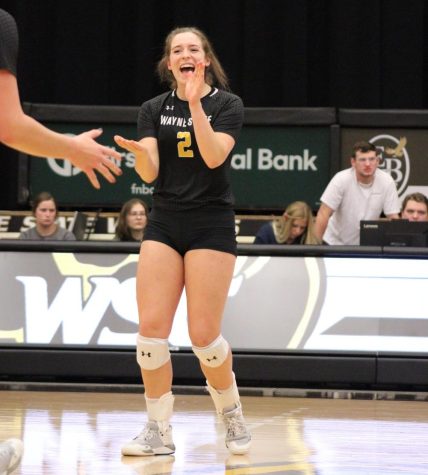 Photos: WSC volleyball wins against Minnesota Duluth