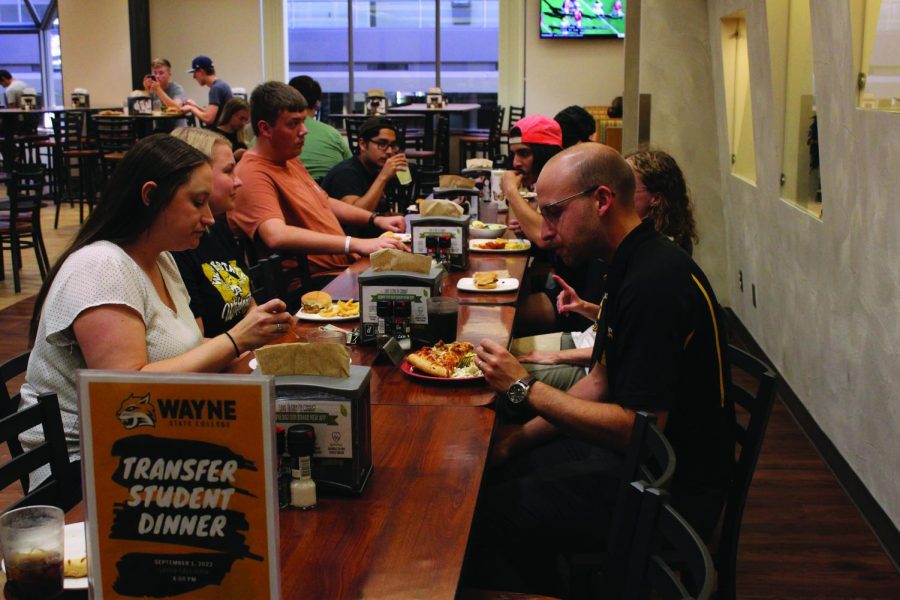 WSC Hosts Transfer Student Dinner