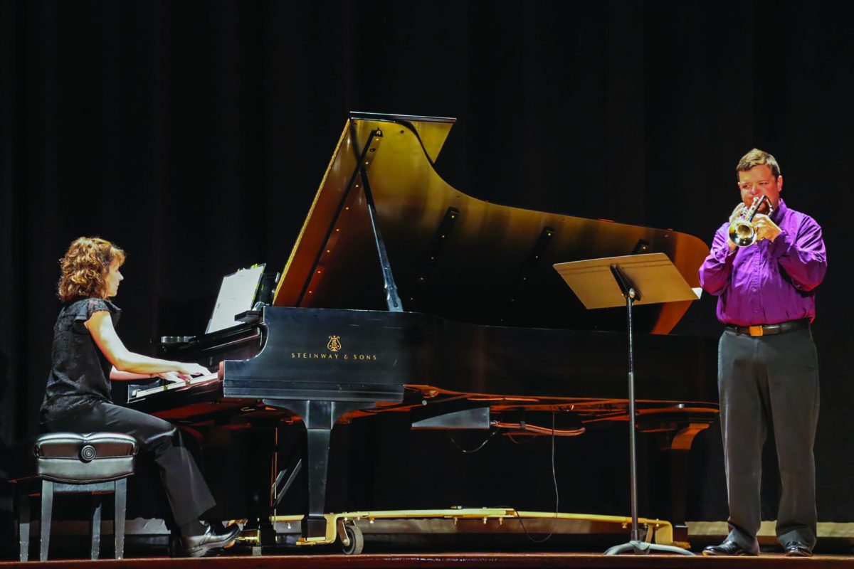 Michael Genslinger and Shelly Armstrong perform at their faculty recital.